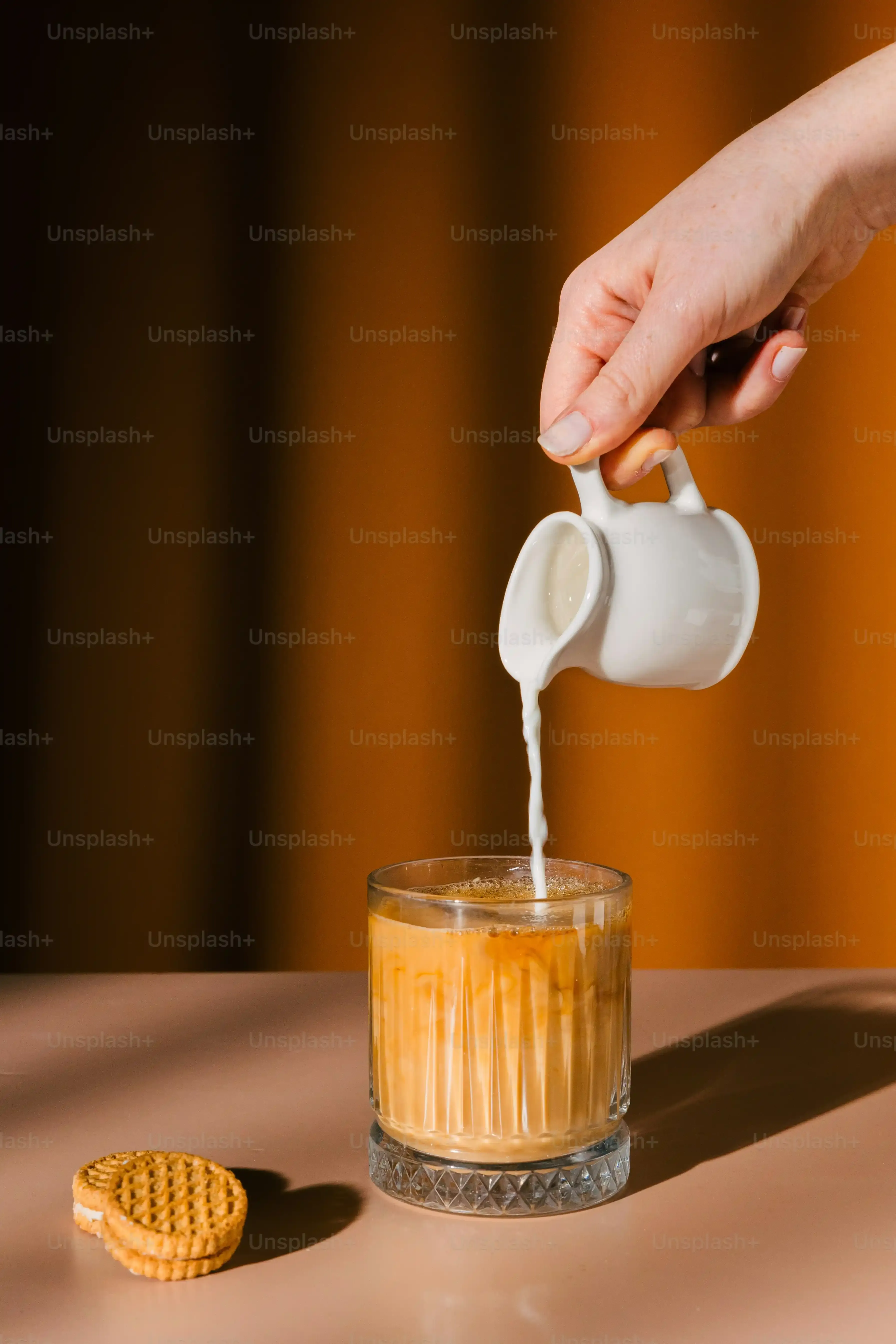 Comparing Low Fat Milk for Coffee to Other Options