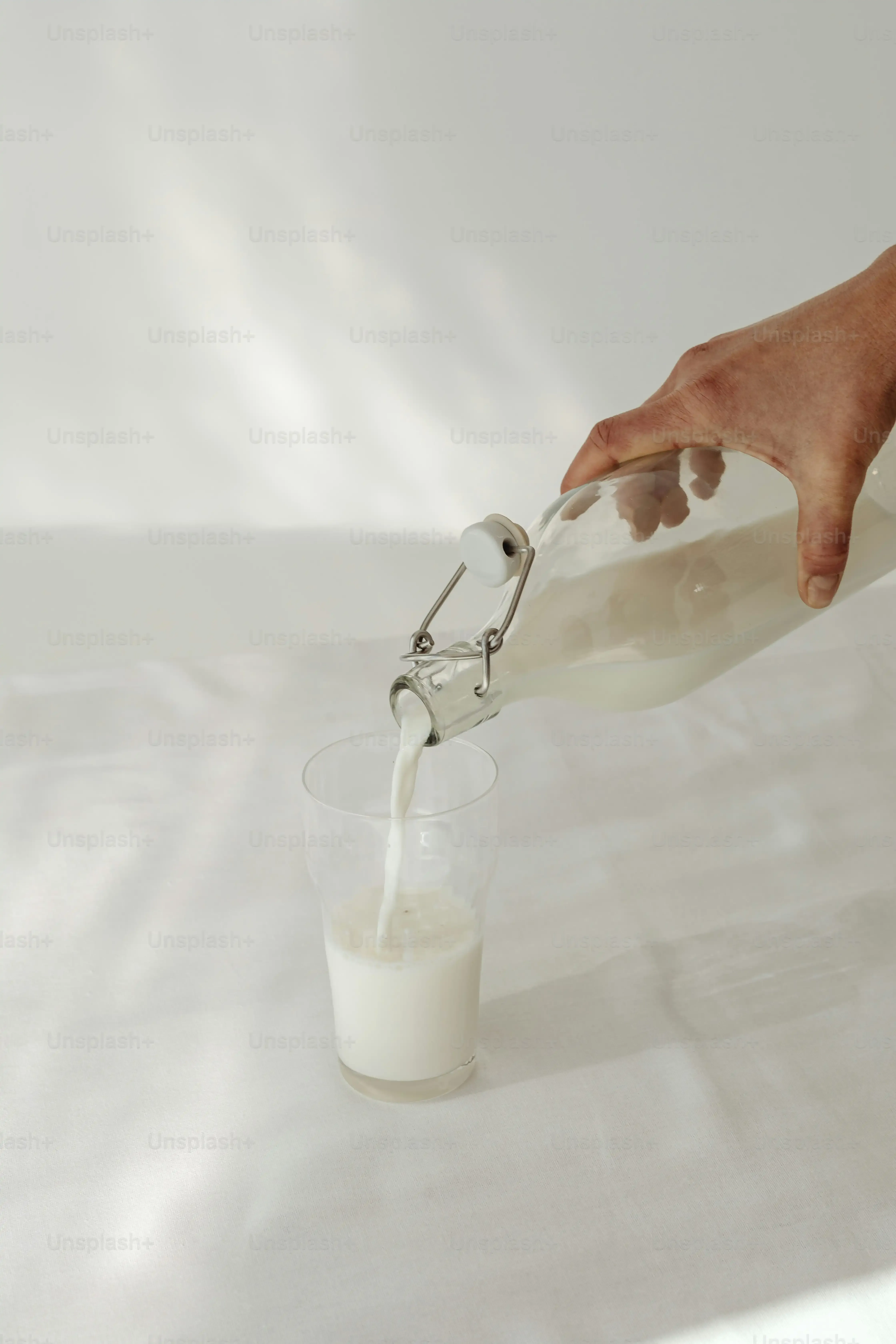 Method Two: Boiling Whole Milk to Get Low Fat Milk