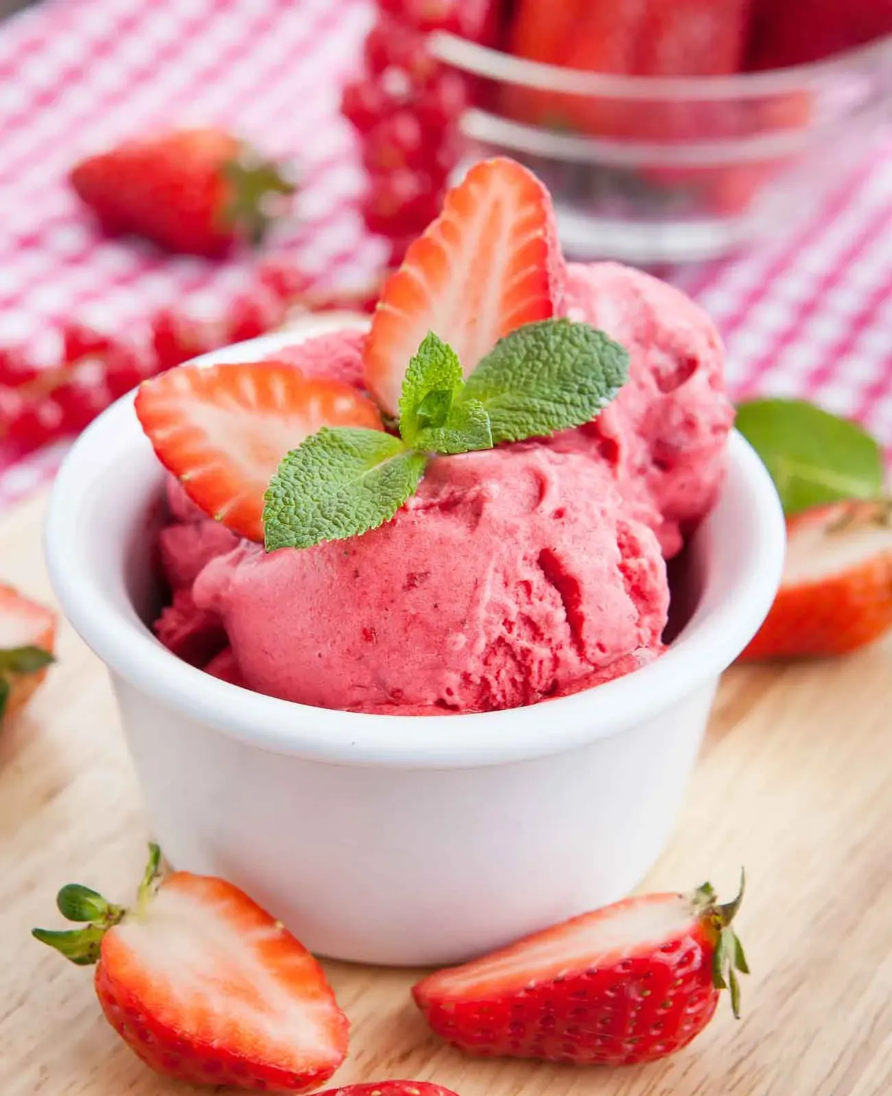 Why Bother with Homemade Low Fat Frozen Yogurt?